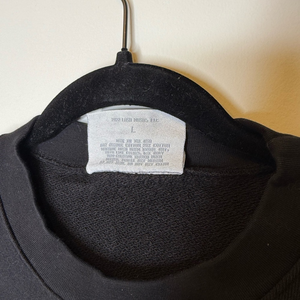 Billie Eilish Happier Than Ever 2022 World Tour Merch Crew Neck - Picture 7 of 9